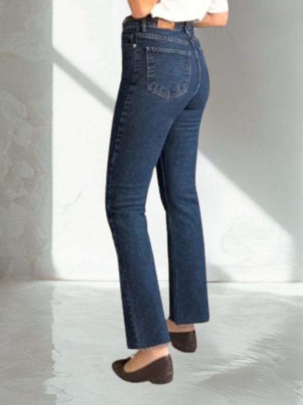 Kadın Koyu İndigo Ultra Yüksek Bel Straight Jean